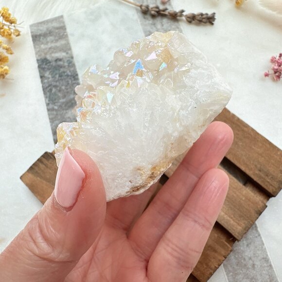 Gorgeous Angel Aura Quartz Heart Cluster - Picture 4 of 7